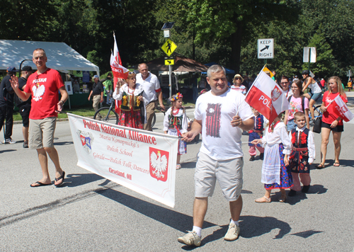 Polish Cultural Garden in the Parade of Flags
